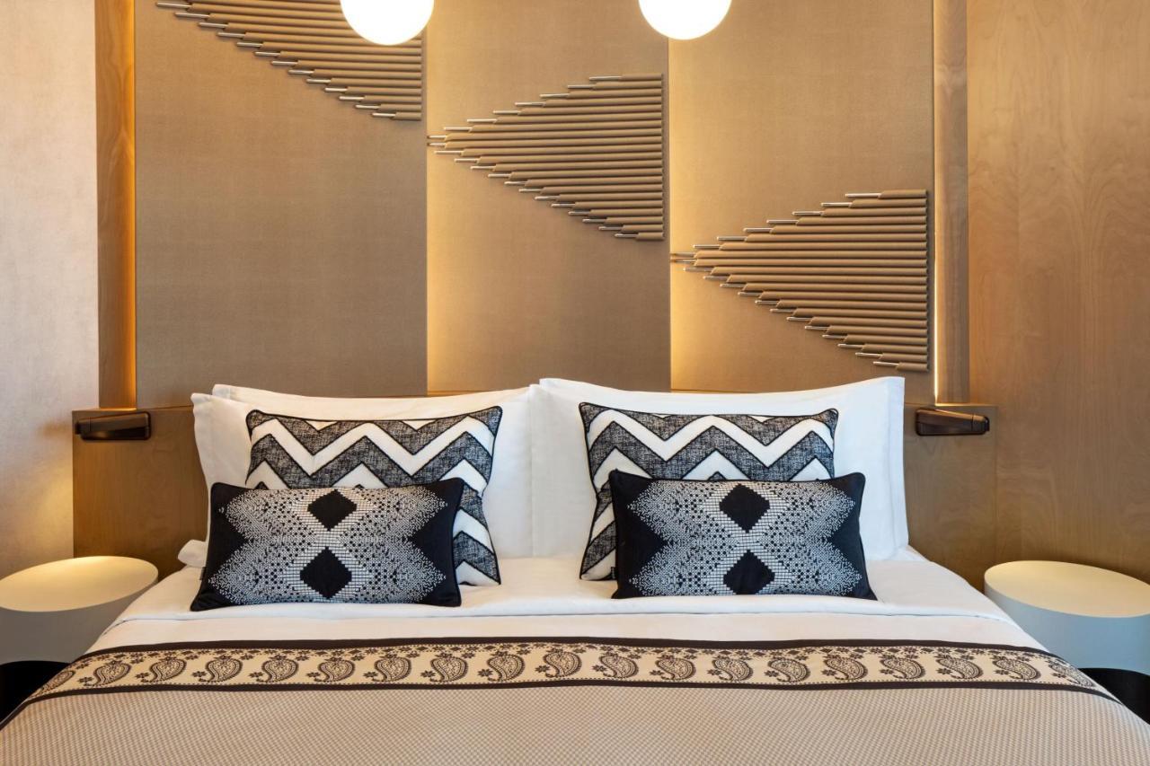 Paragraph Freedom Square, A Luxury Collection Hotel, Tbilisi ภายนอก รูปภาพ