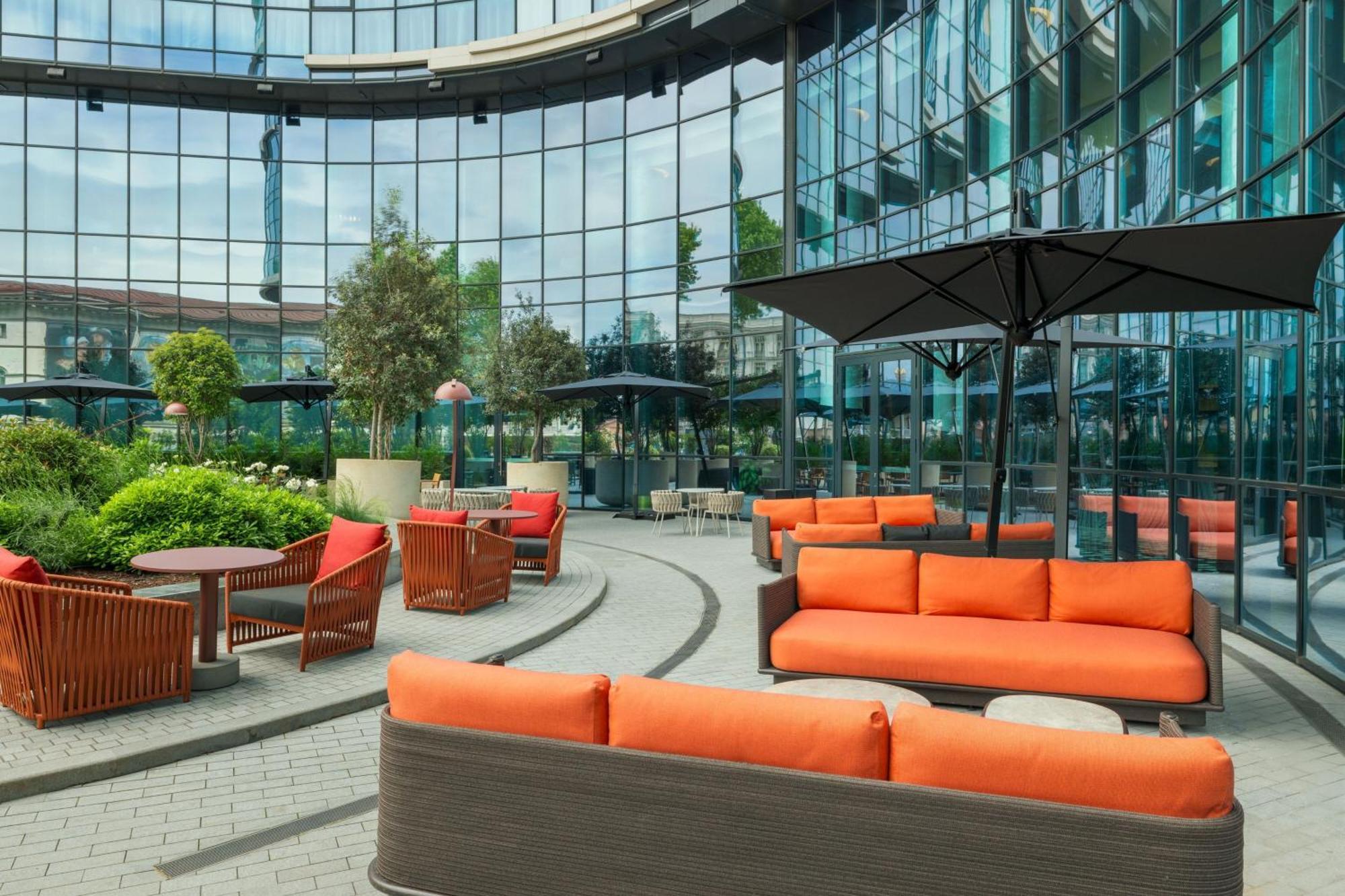 Paragraph Freedom Square, A Luxury Collection Hotel, Tbilisi ภายนอก รูปภาพ