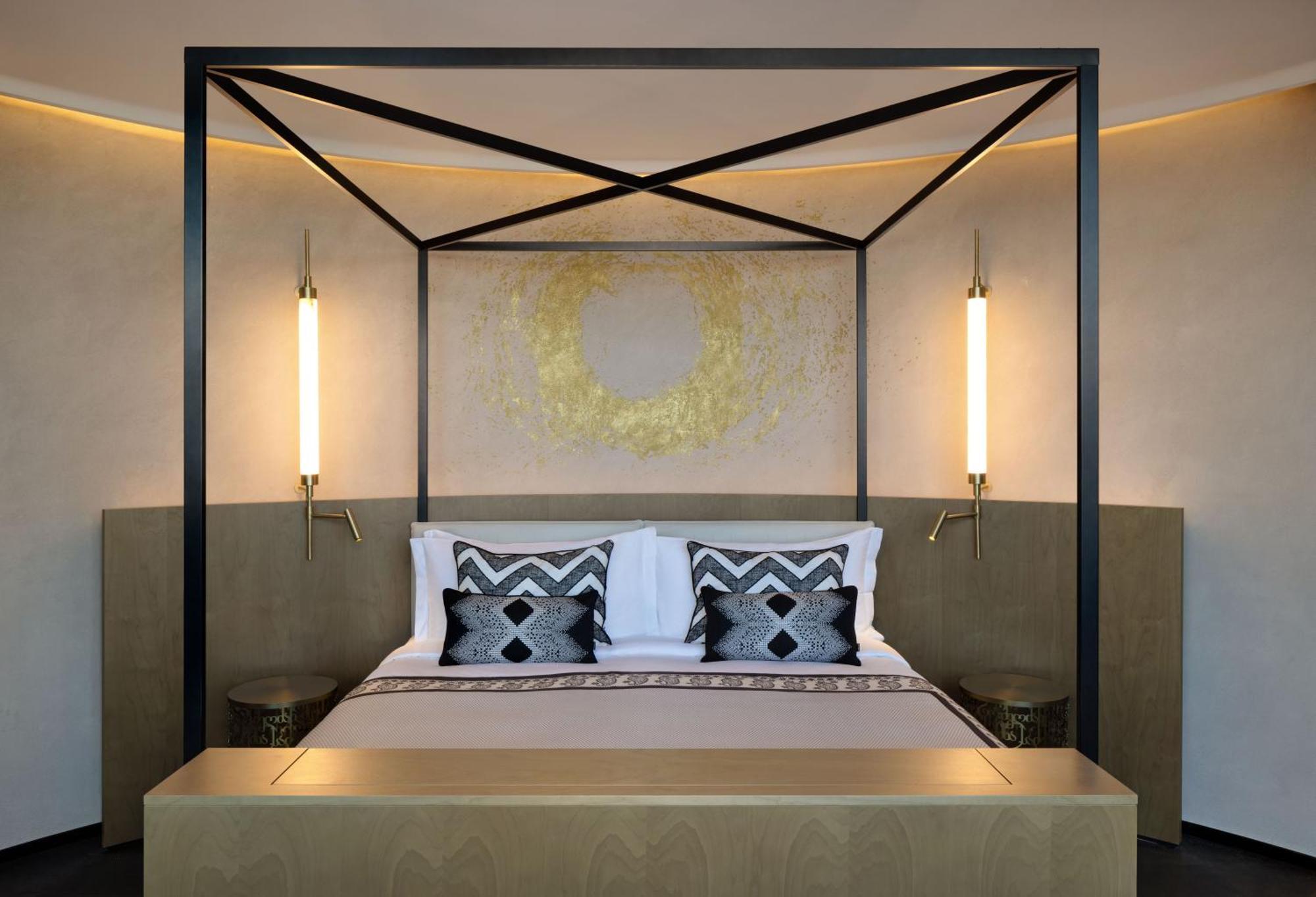 Paragraph Freedom Square, A Luxury Collection Hotel, Tbilisi ภายนอก รูปภาพ